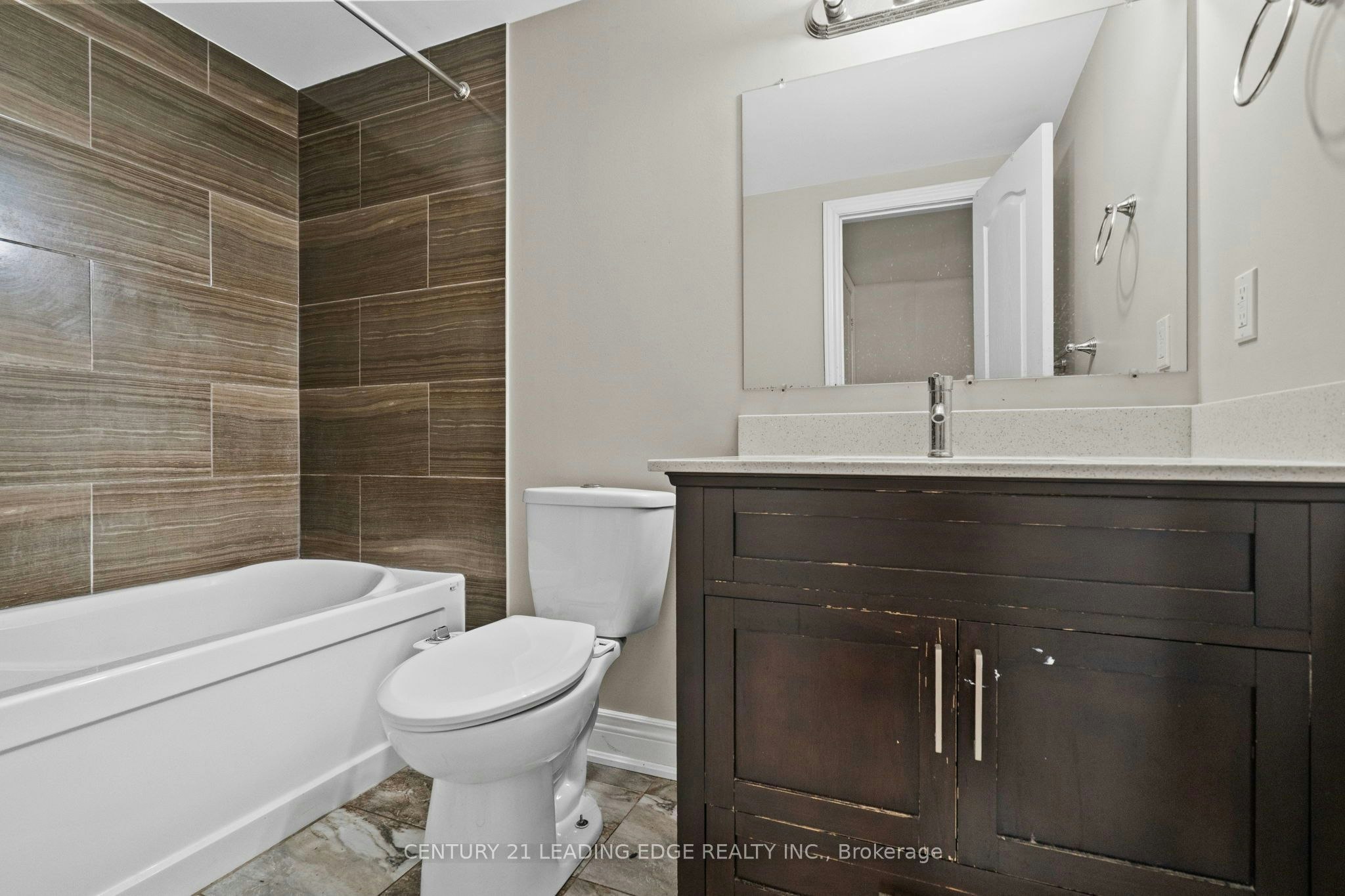 Bsmt-1020 Colonial Street, Pickering, ON, L1X 1P1 - 5