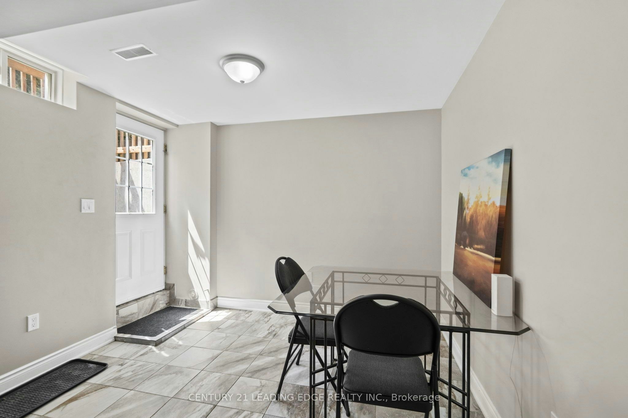 Bsmt-1020 Colonial Street, Pickering, ON, L1X 1P1 - 6