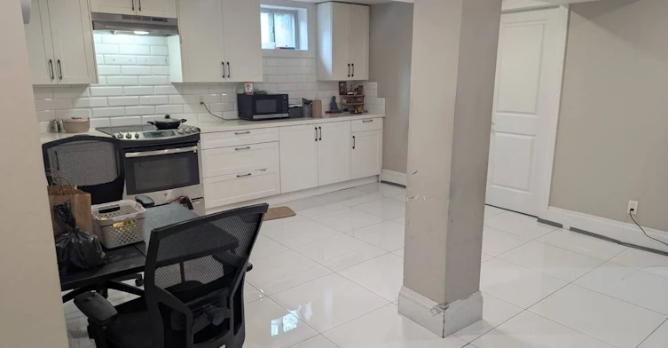 BSMT-181 Flora Drive, Toronto, ON, M1P 1B1 - 2