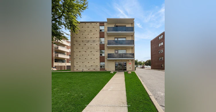 203-1181 Ellesmere Road, Toronto, ON, M1P 2X6