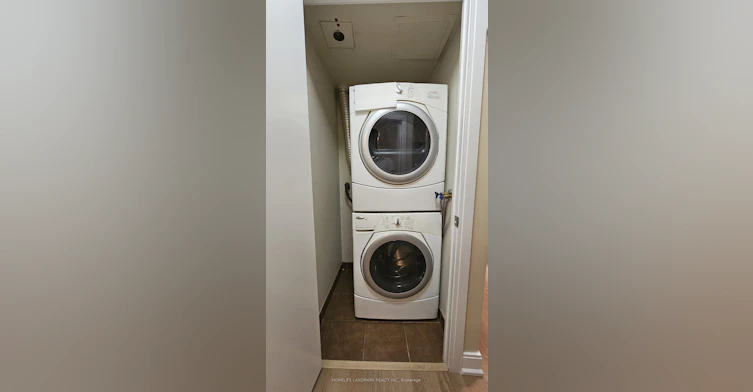 1022-135 Village Green Square, Toronto, ON, M1S 0G3 - 24