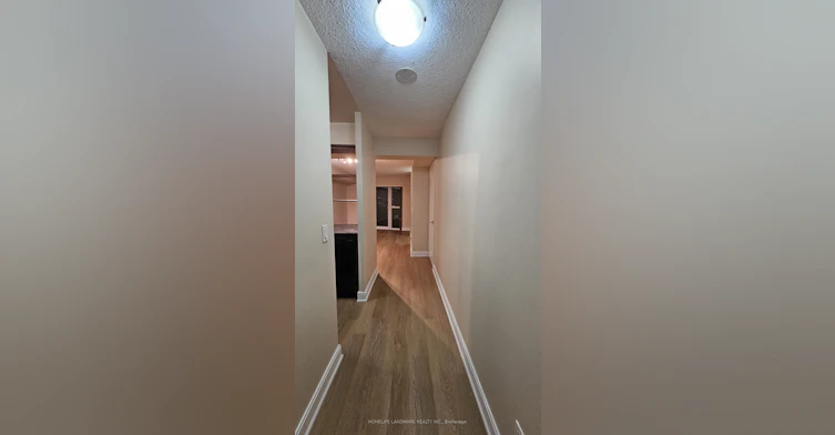 1022-135 Village Green Square, Toronto, ON, M1S 0G3 - 11