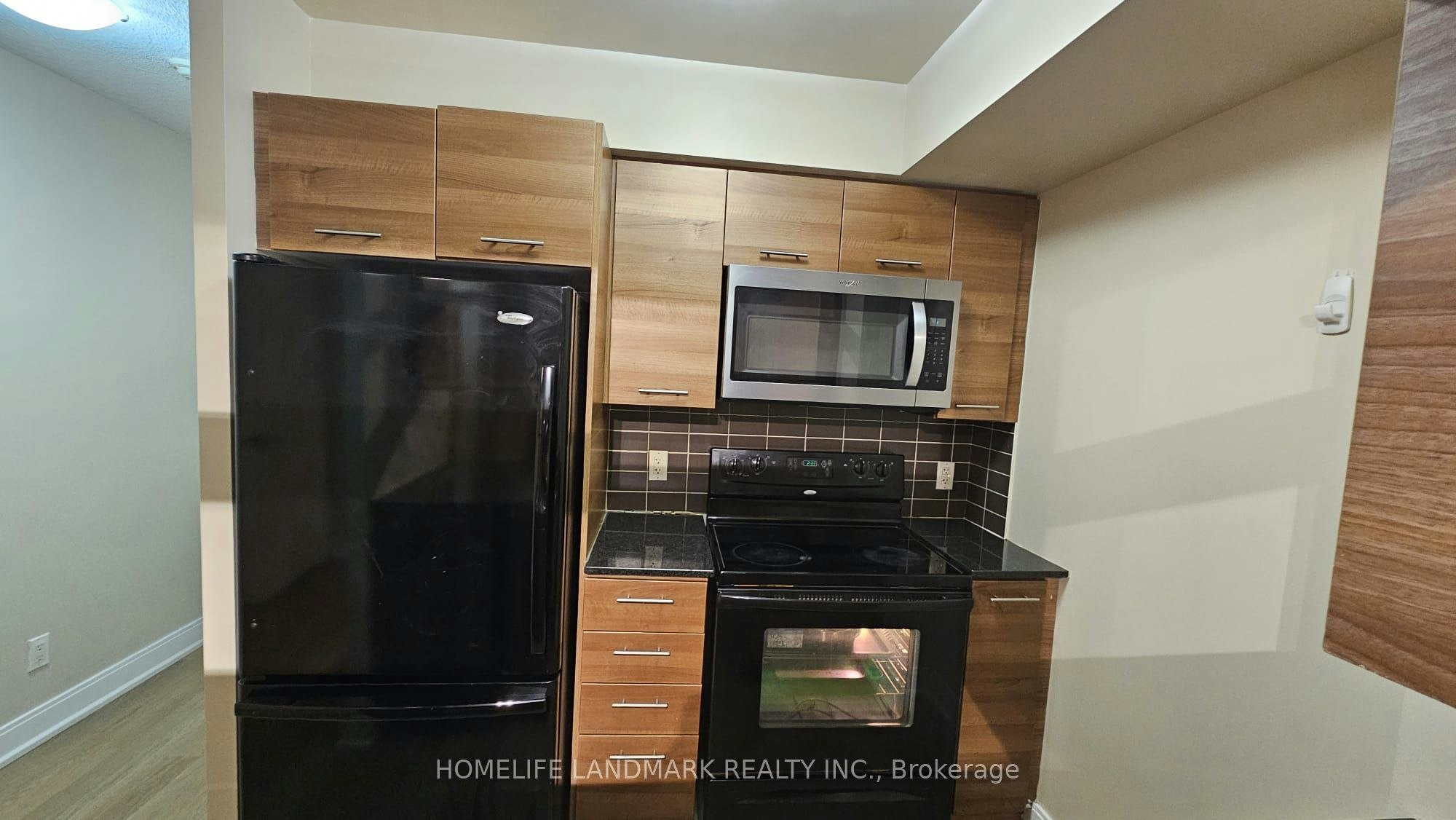 1022-135 Village Green Square, Toronto, ON, M1S 0G3 - 14