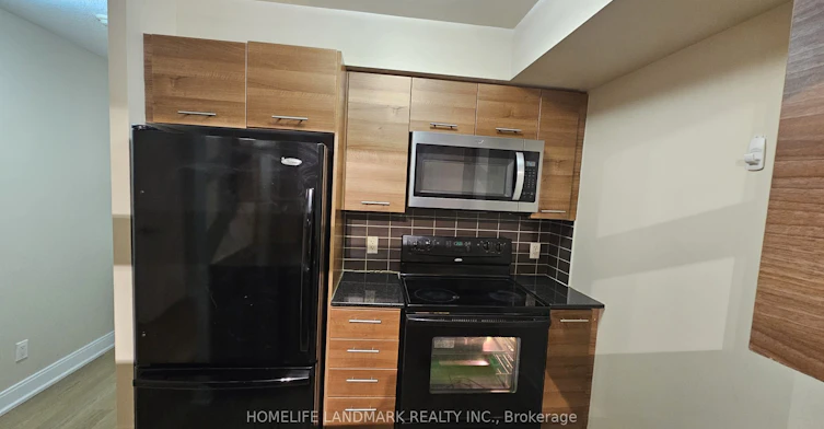 1022-135 Village Green Square, Toronto, ON, M1S 0G3 - 14