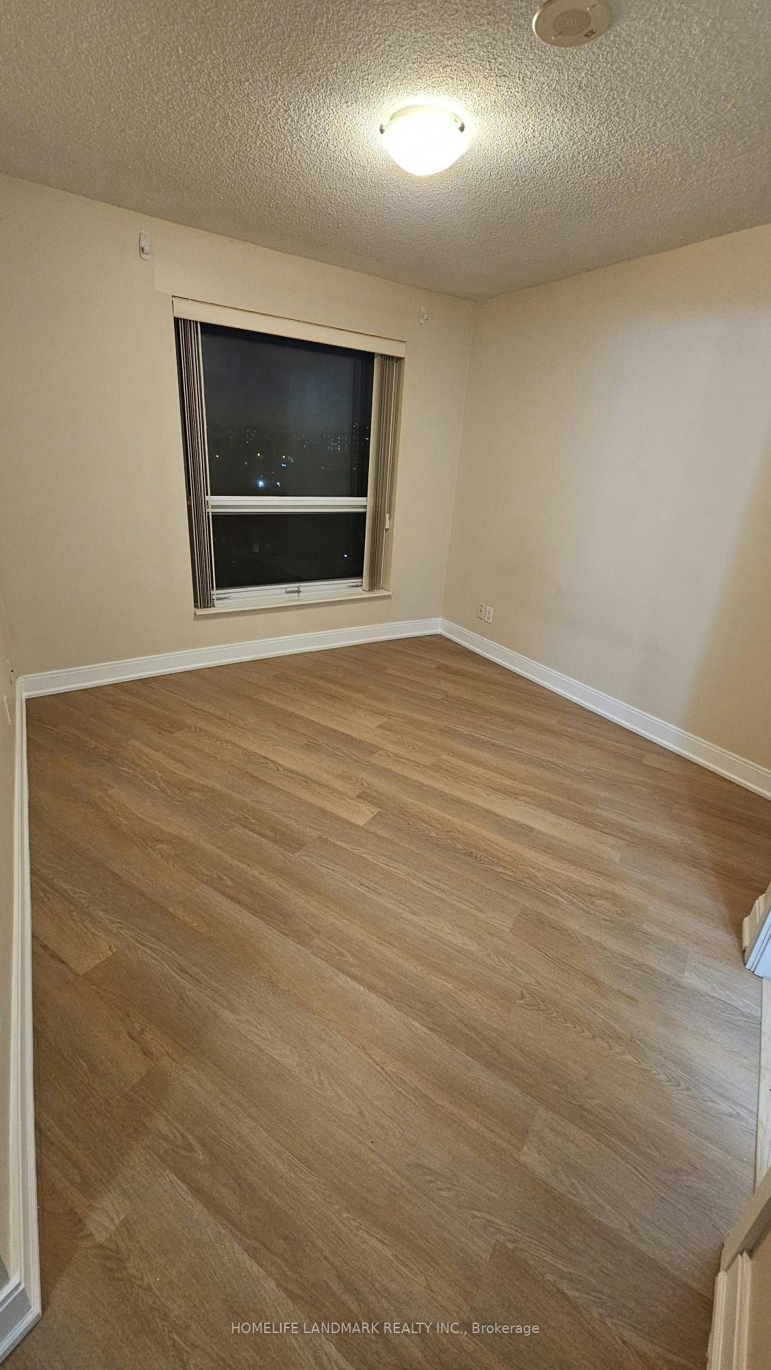 1022-135 Village Green Square, Toronto, ON, M1S 0G3 - 17