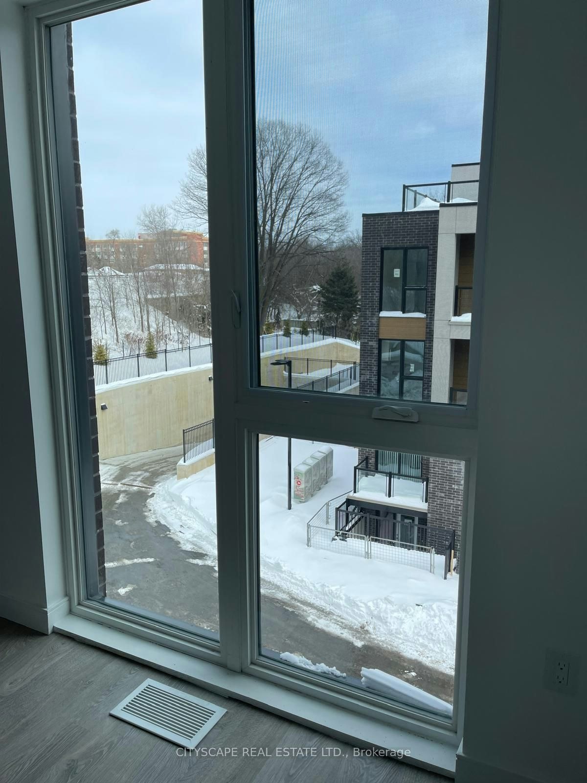 4-174 Clonmore Drive, Toronto, ON, M1N 1Y1 - 34
