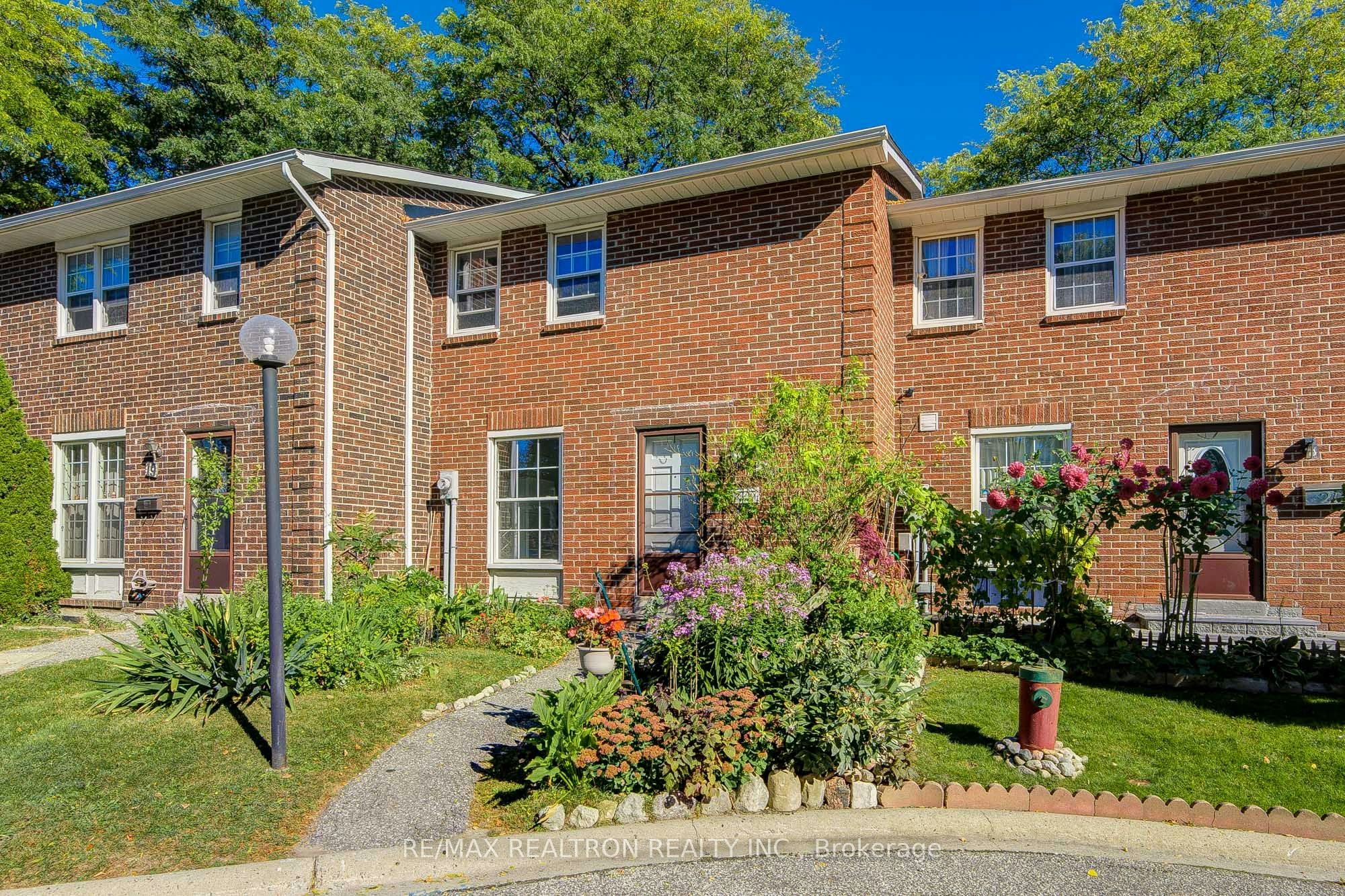 20-2550 Birchmount Road, Toronto, ON, M1T 2M5