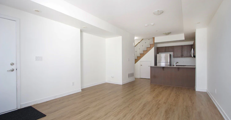 405-1460 Whites Road, Pickering, ON, L1V 1R4 - 4