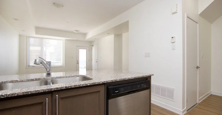 405-1460 Whites Road, Pickering, ON, L1V 1R4 - 8