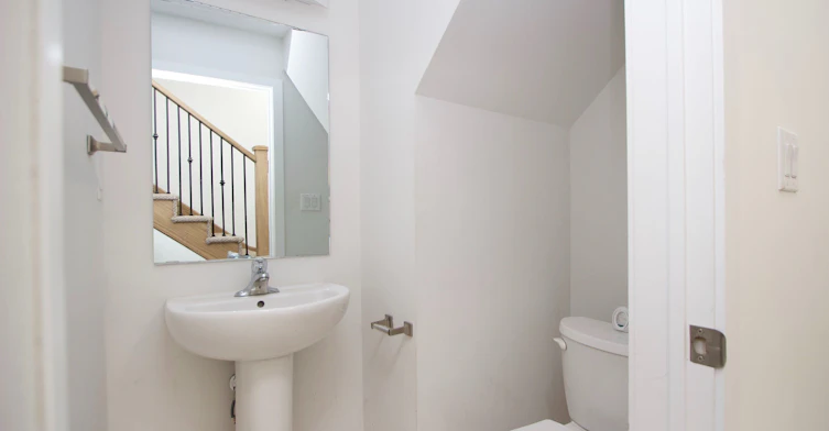 405-1460 Whites Road, Pickering, ON, L1V 1R4 - 9