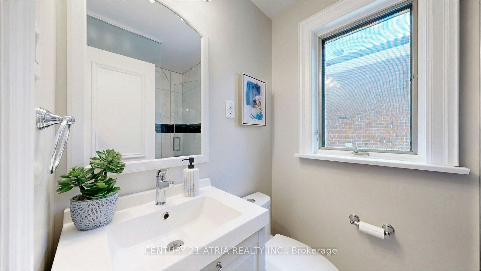 Lower-60 Beacham Crescent, Toronto, ON, M1T 1N1 - 7