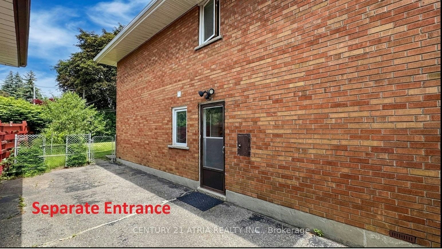 Lower-60 Beacham Crescent, Toronto, ON, M1T 1N1 - 8