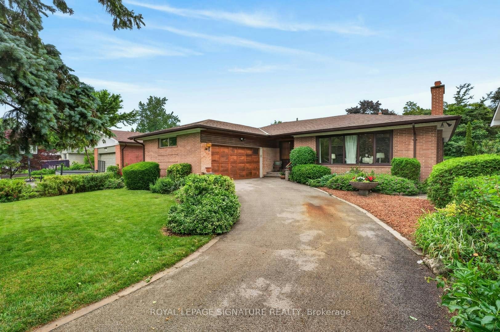 11 Regency Square, Toronto, ON, M1E 1N4