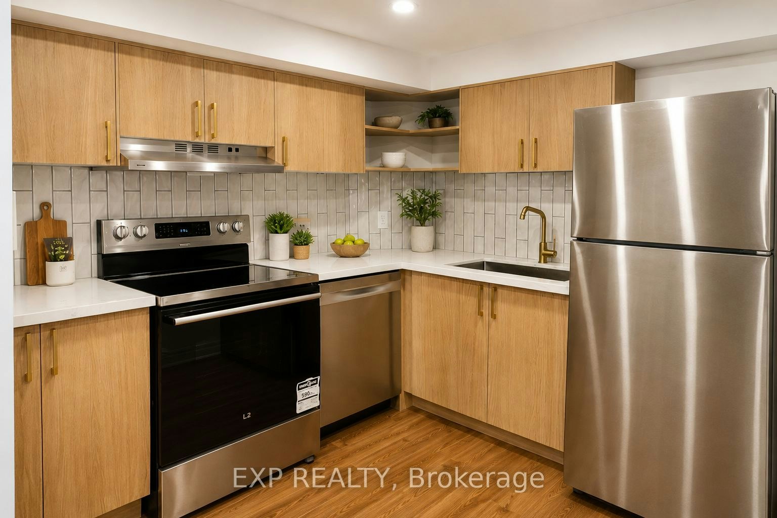 6 Beadle Drive, Ajax, ON, L1S 7N9