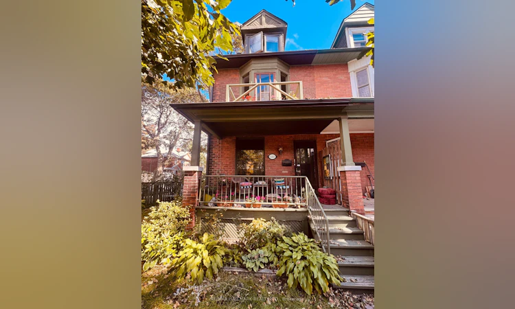 133 Hampton Avenue