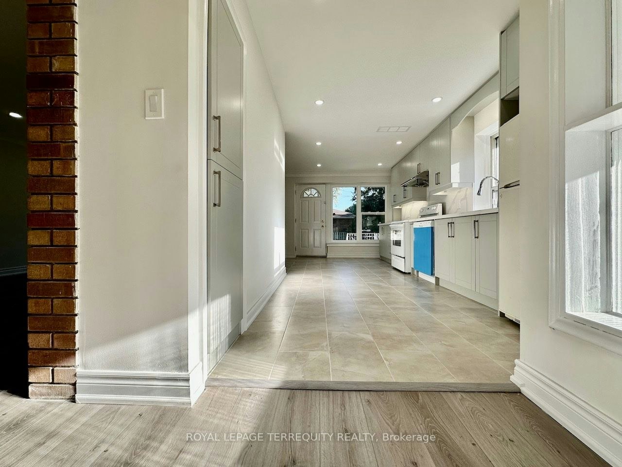 Main Level-21 Janet Boulevard, Toronto, ON, M1R 1H5 - 5