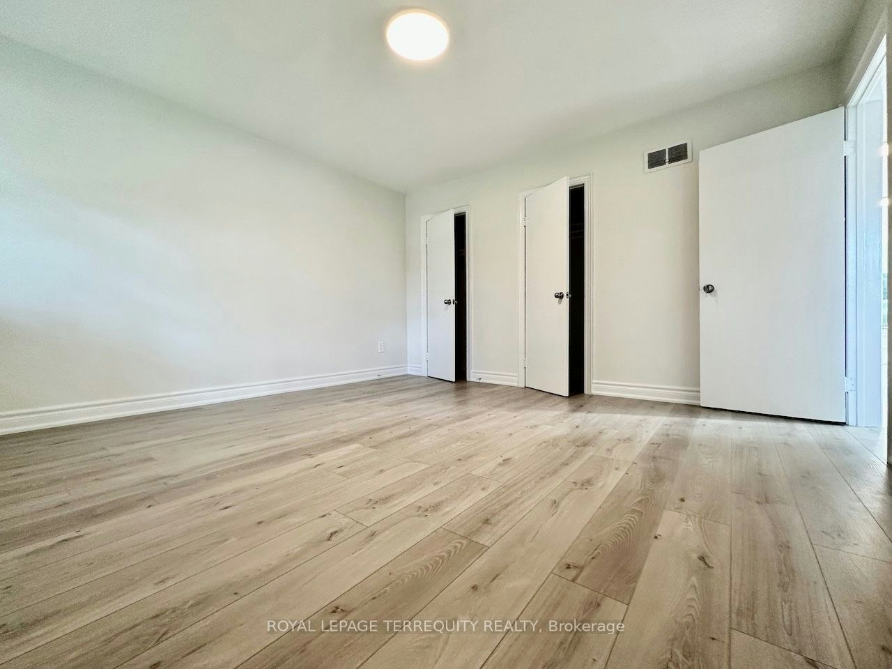 Main Level-21 Janet Boulevard, Toronto, ON, M1R 1H5 - 18