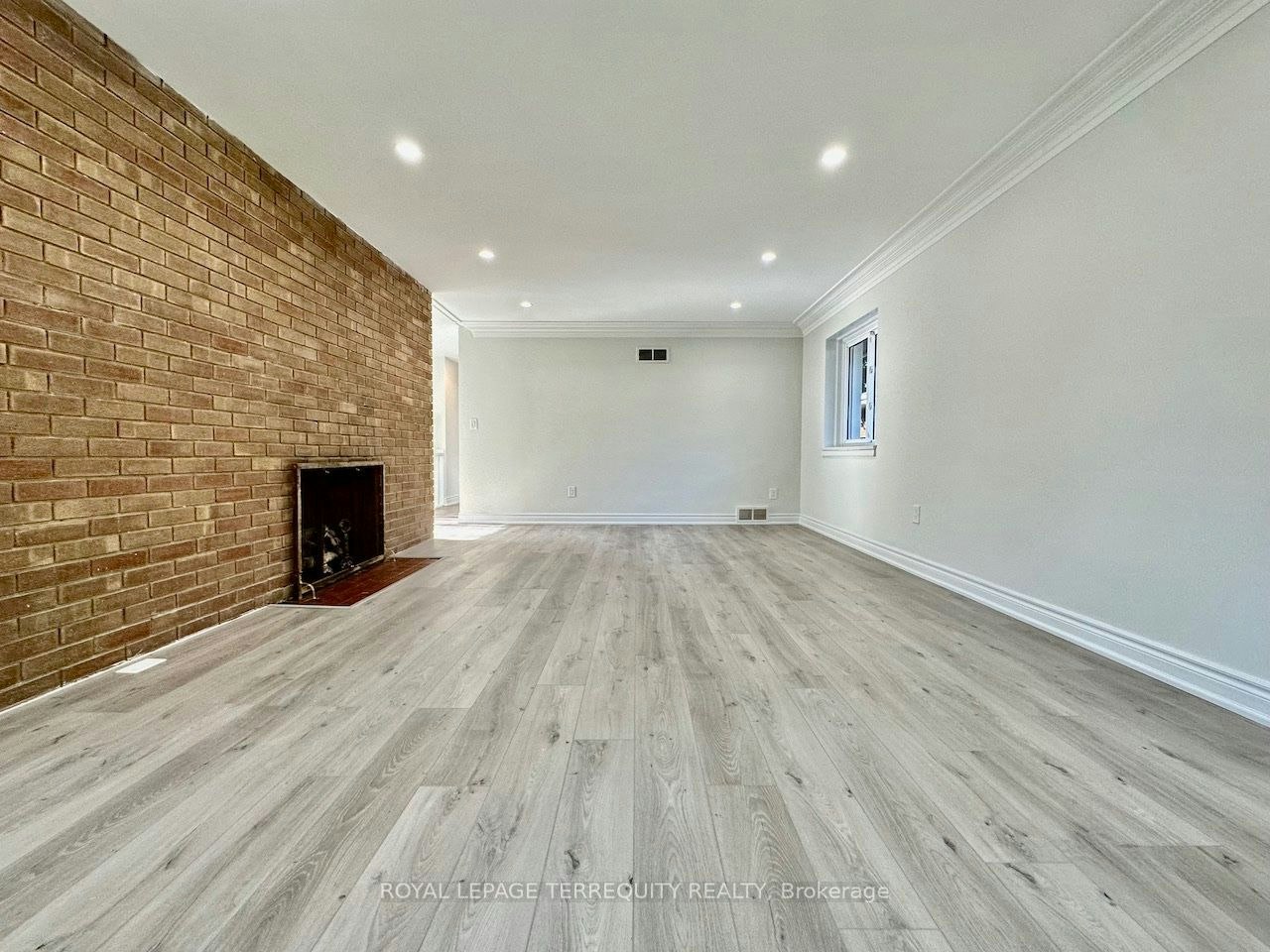 Main Level-21 Janet Boulevard, Toronto, ON, M1R 1H5 - 7