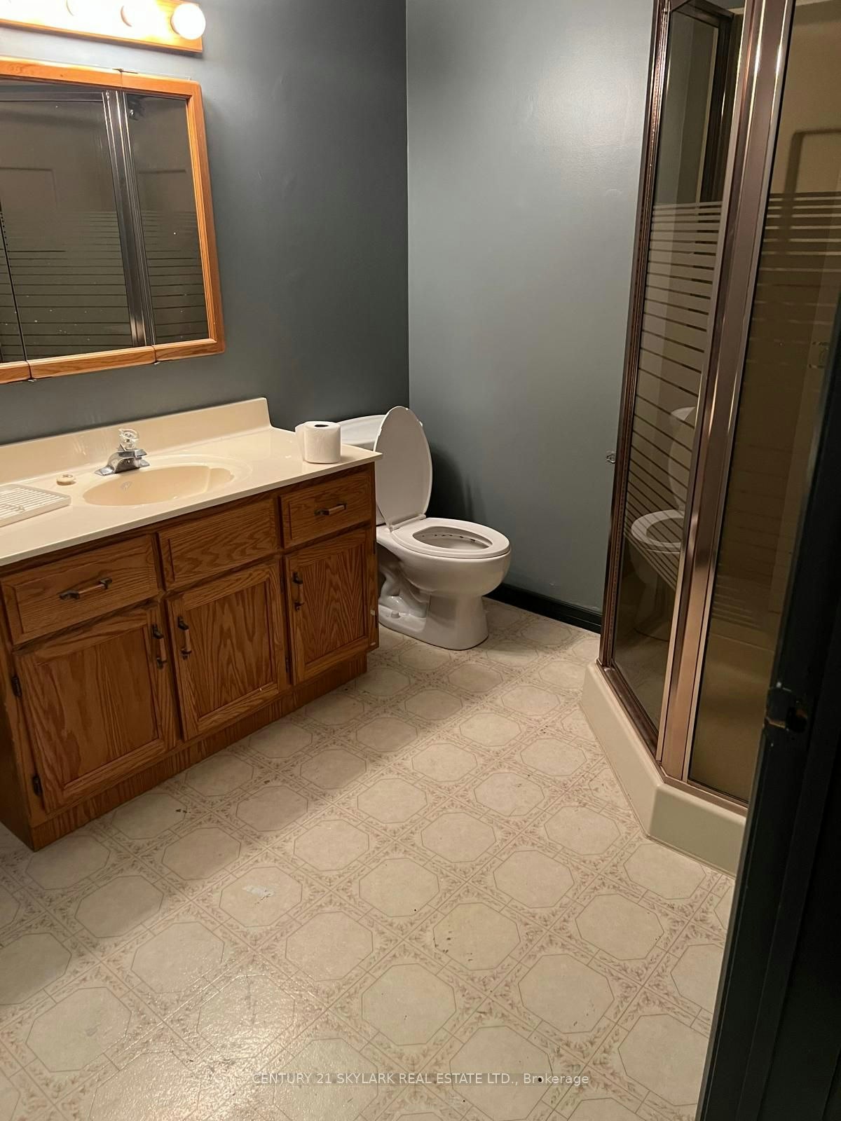 2 Robert Adams Drive, Clarington, ON, L1E 1V8 - 10