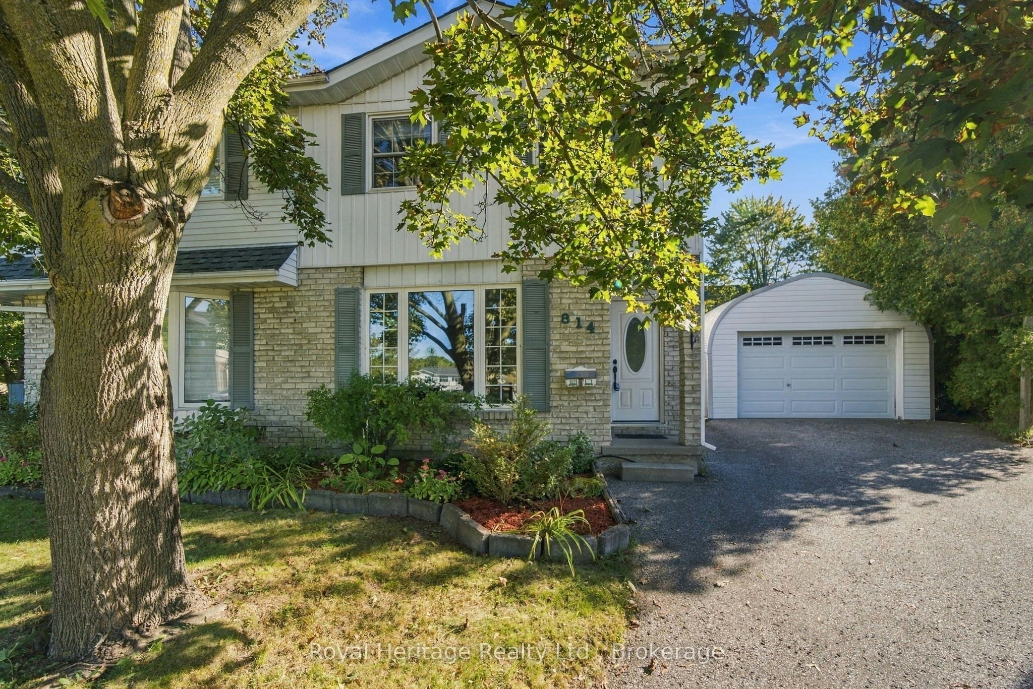814 Cavan Court, Oshawa, ON, L1J 7B8