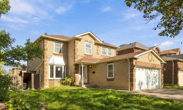 11 Hunter Drive
