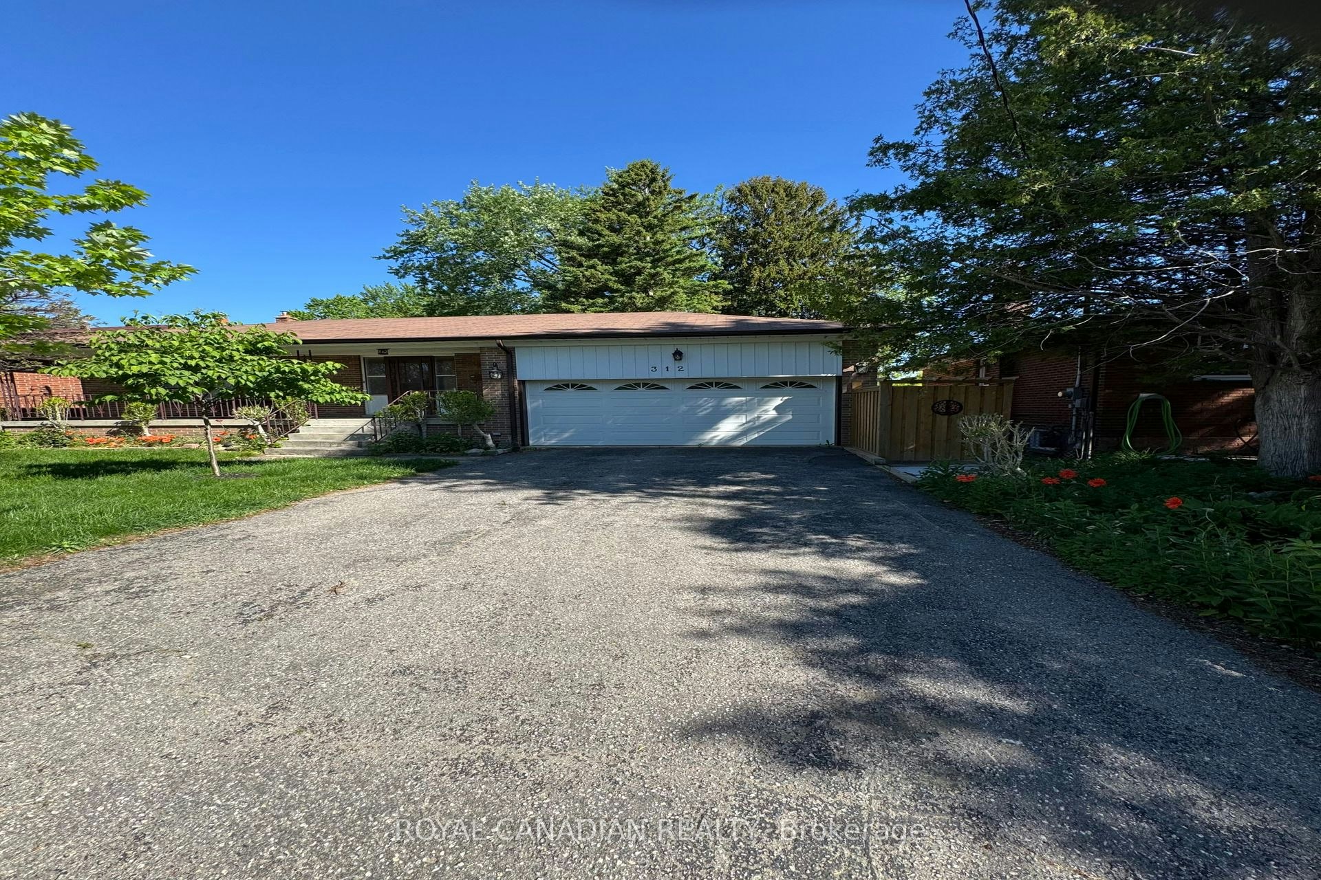 BSMT-312 Coronation Drive, Toronto, ON, M1E 2J8