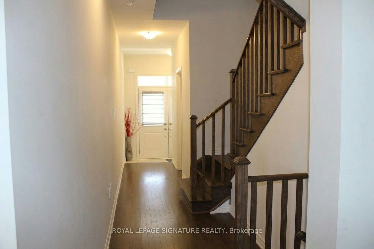885 Rexton Drive, Oshawa, ON, L1H 8L7 - 5