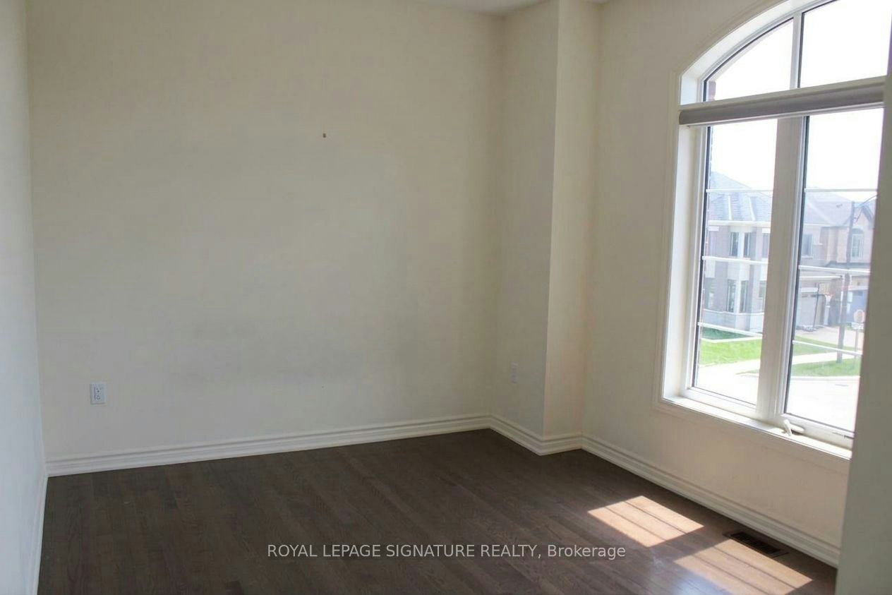 885 Rexton Drive, Oshawa, ON, L1H 8L7 - 10