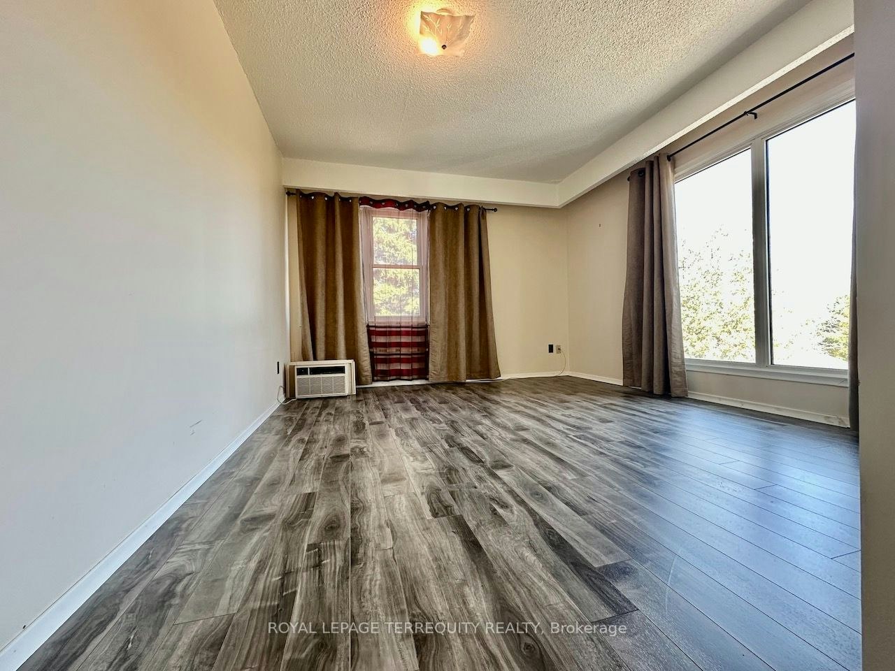 Unit A-1775 Bowmanville Avenue, Clarington, ON, L1C 6N4 - 5
