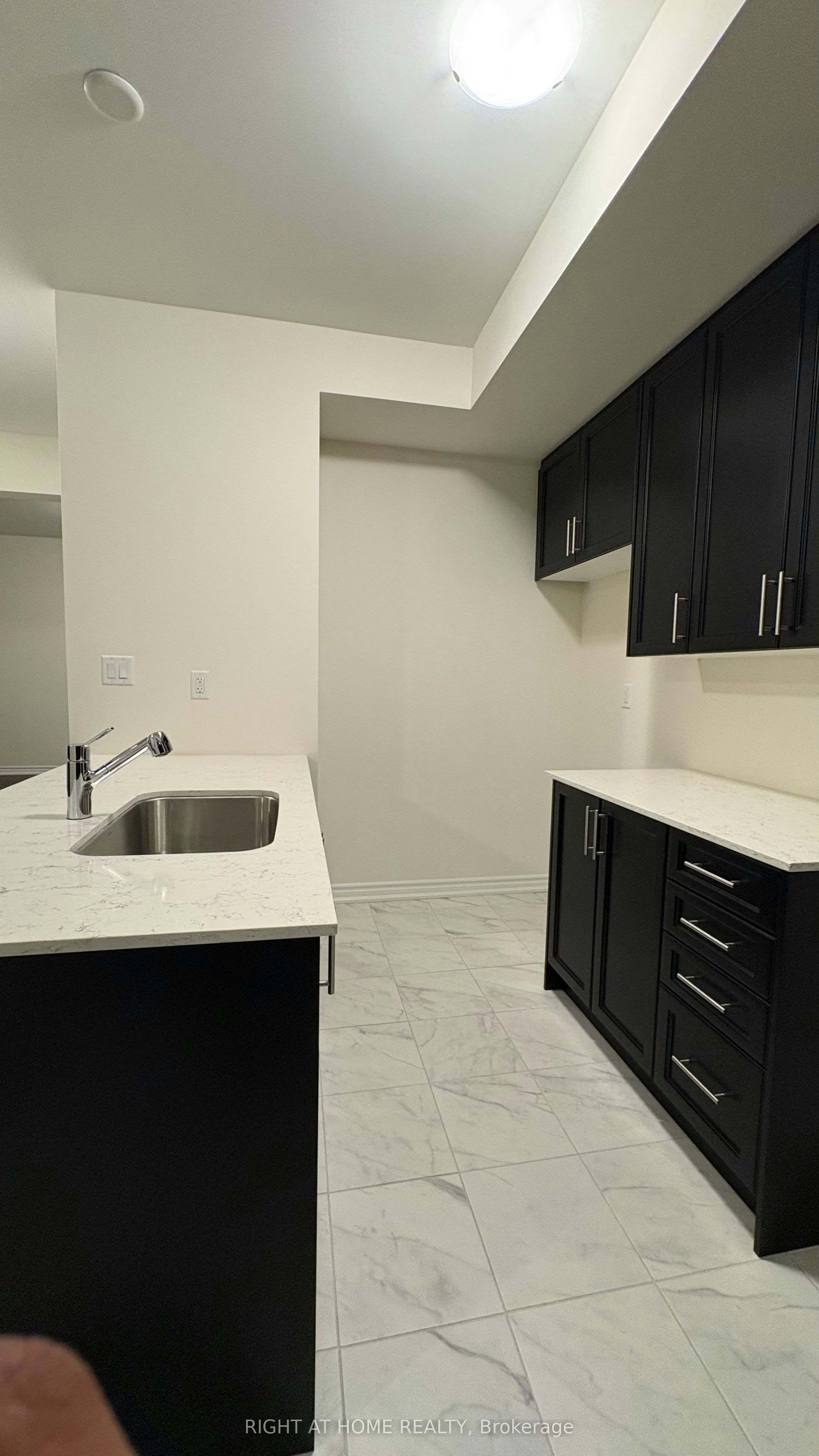 11 Radiance Way, Whitby, ON, L1P 0S2 - 20