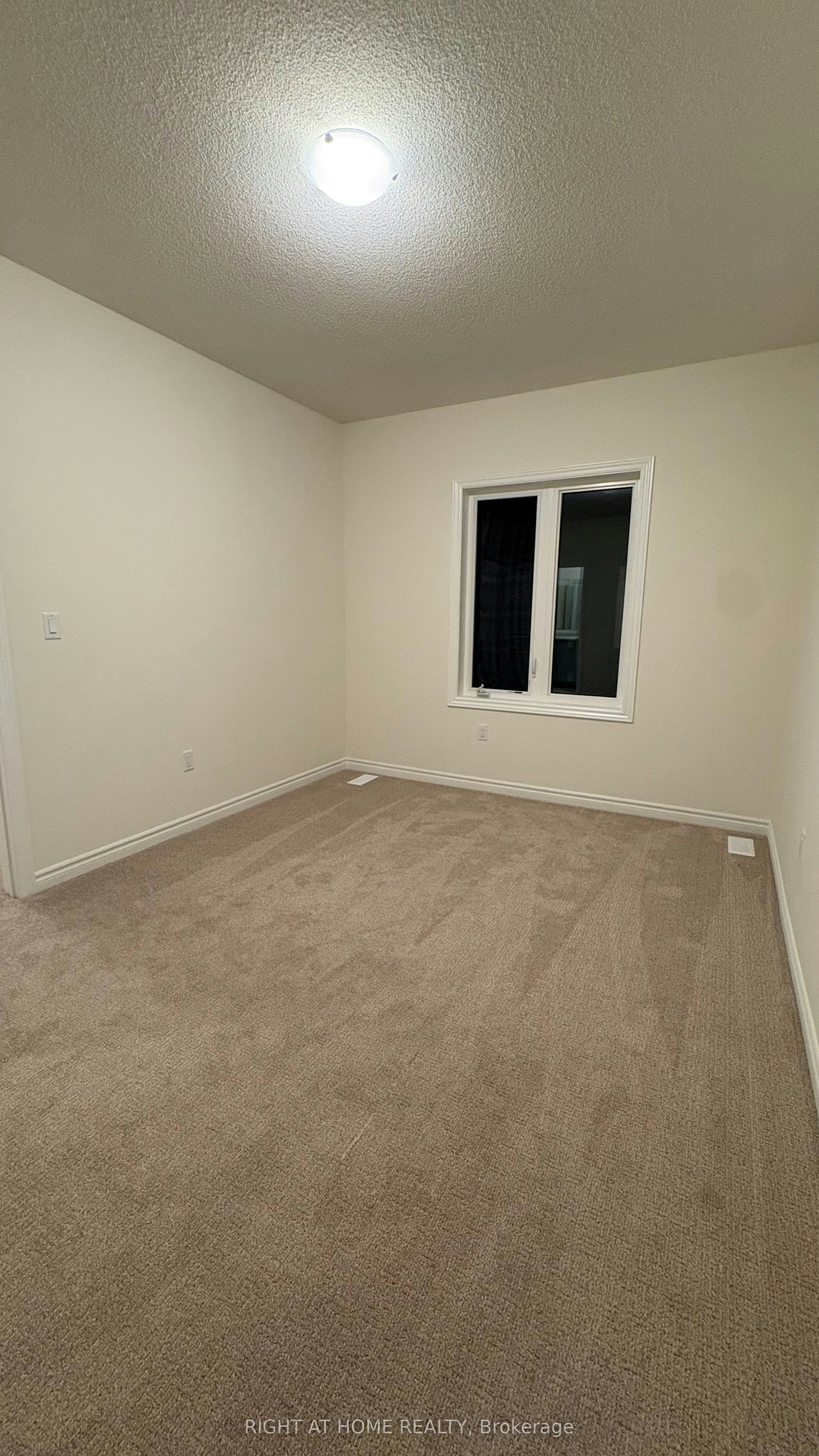 11 Radiance Way, Whitby, ON, L1P 0S2 - 13
