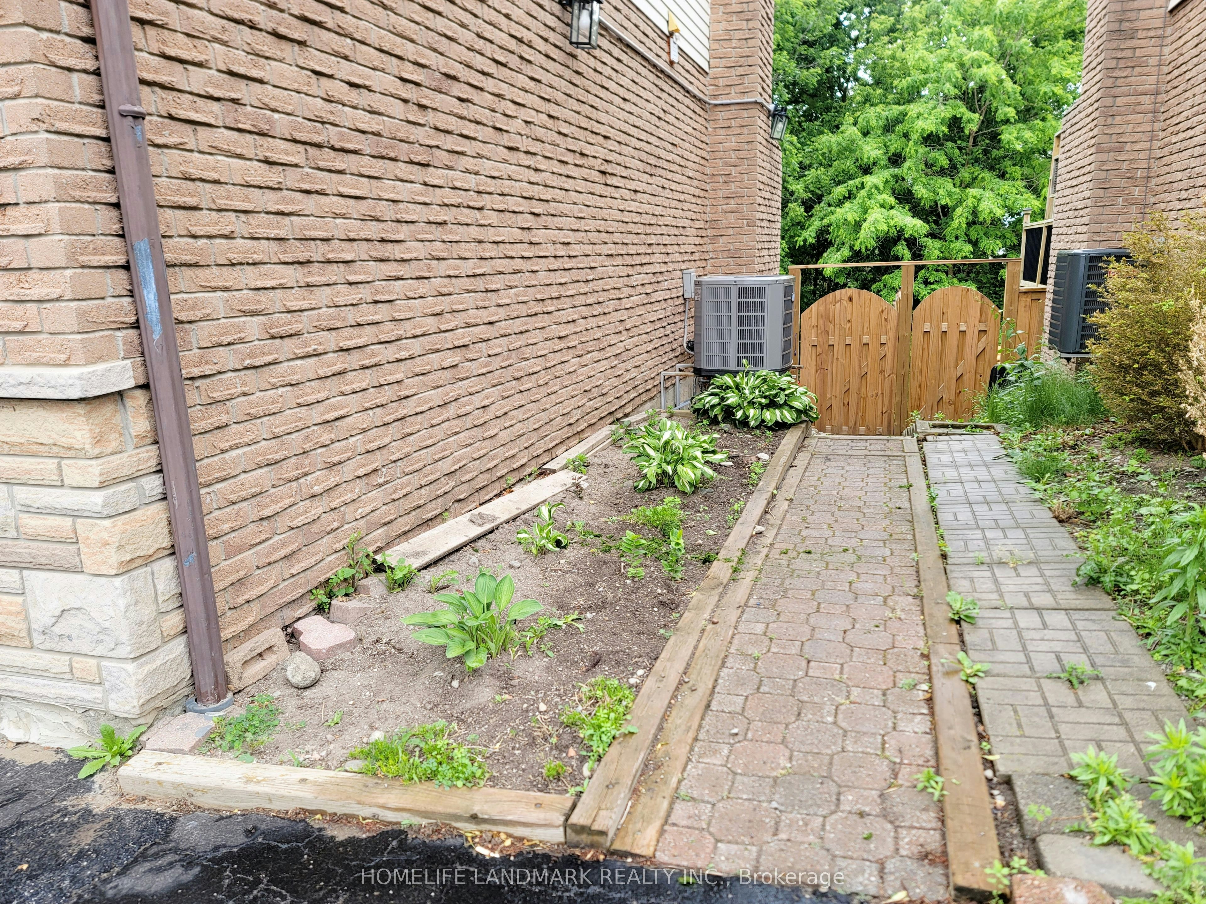LOWER-16 Mansfield Crescent, Whitby, ON, L1N 6T4 - 5