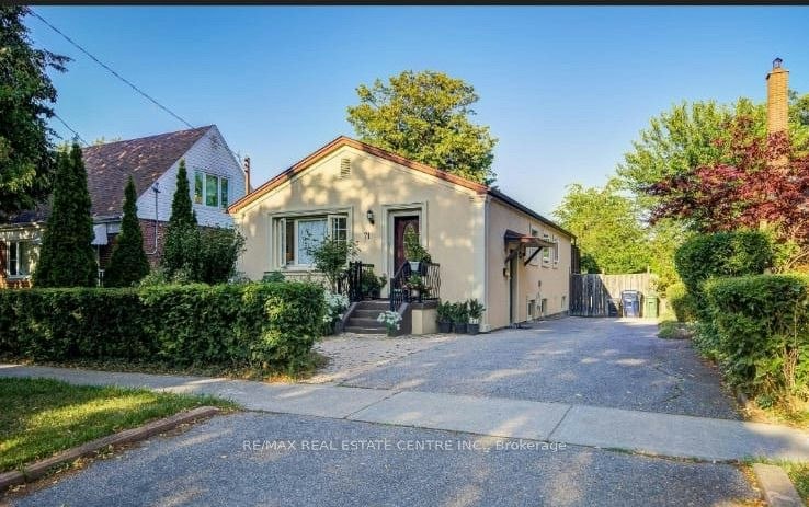 Basement-71 Vauxhall Drive, Toronto, ON, M1P 1R1 - 2