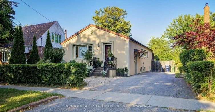 Basement-71 Vauxhall Drive, Toronto, ON, M1P 1R1 - 2