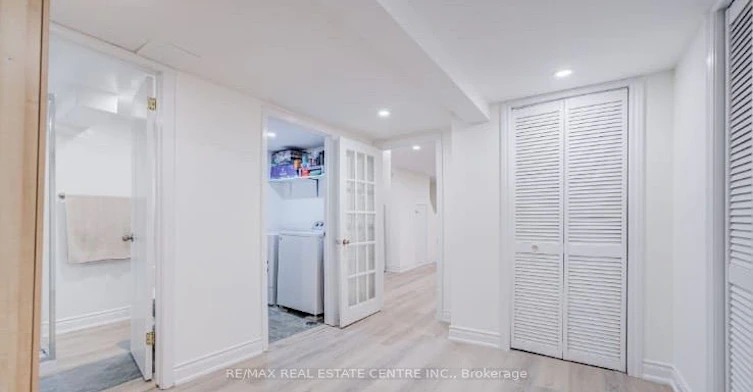 Basement-71 Vauxhall Drive, Toronto, ON, M1P 1R1 - 4