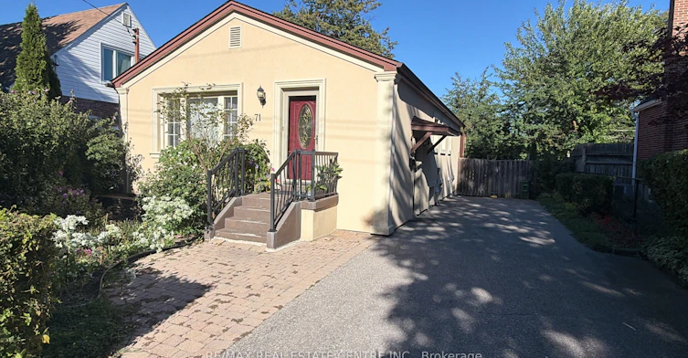 Basement-71 Vauxhall Drive, Toronto, ON, M1P 1R1