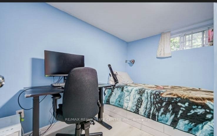 Basement-71 Vauxhall Drive, Toronto, ON, M1P 1R1 - 7