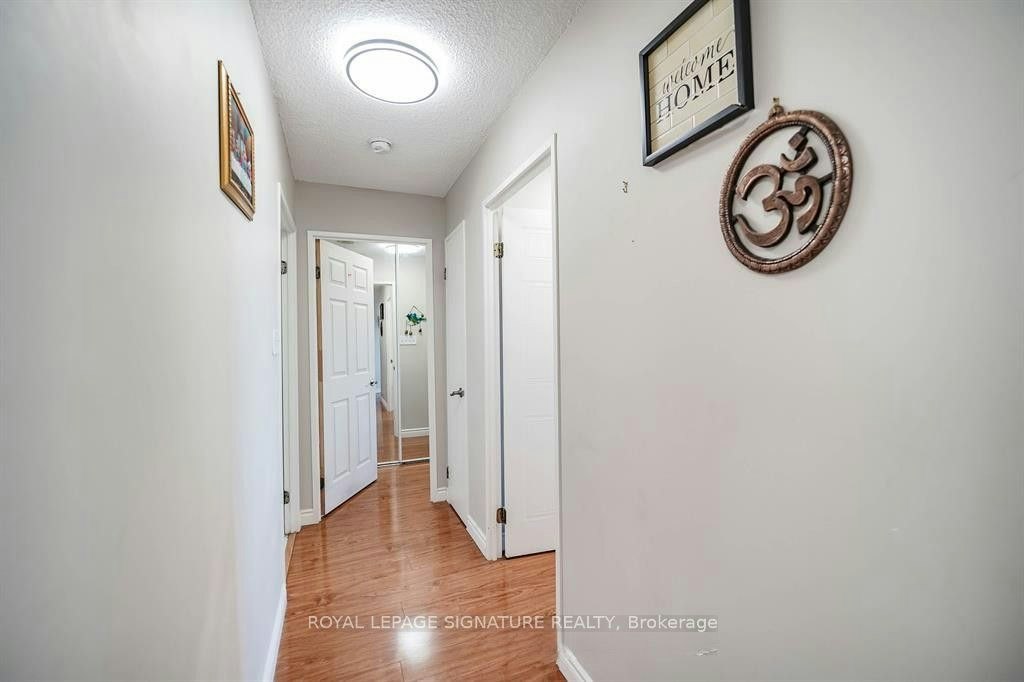 611-2550 Lawrence Avenue E, Toronto, ON, M1P 2R7 - 7
