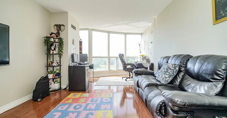 611-2550 Lawrence Avenue E, Toronto, ON, M1P 2R7 - 10