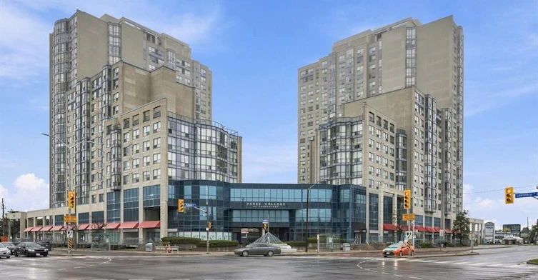 611-2550 Lawrence Avenue E, Toronto, ON, M1P 2R7 - 3