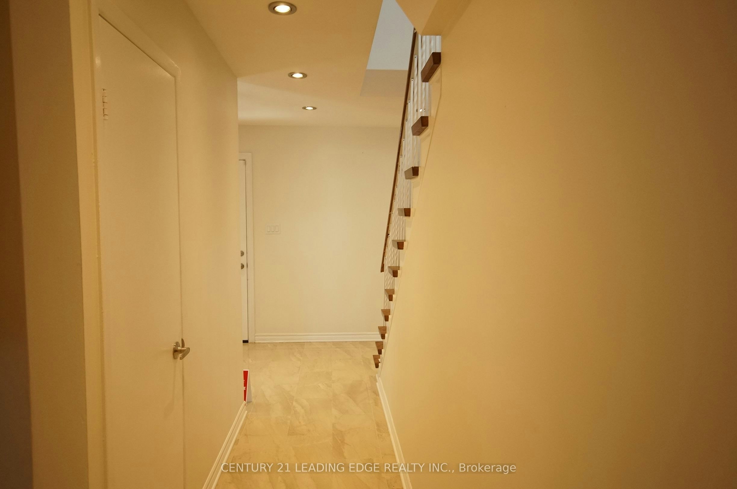 UPPER-62 Daniels Crescent, Ajax, ON, L1T 1Y6 - 3