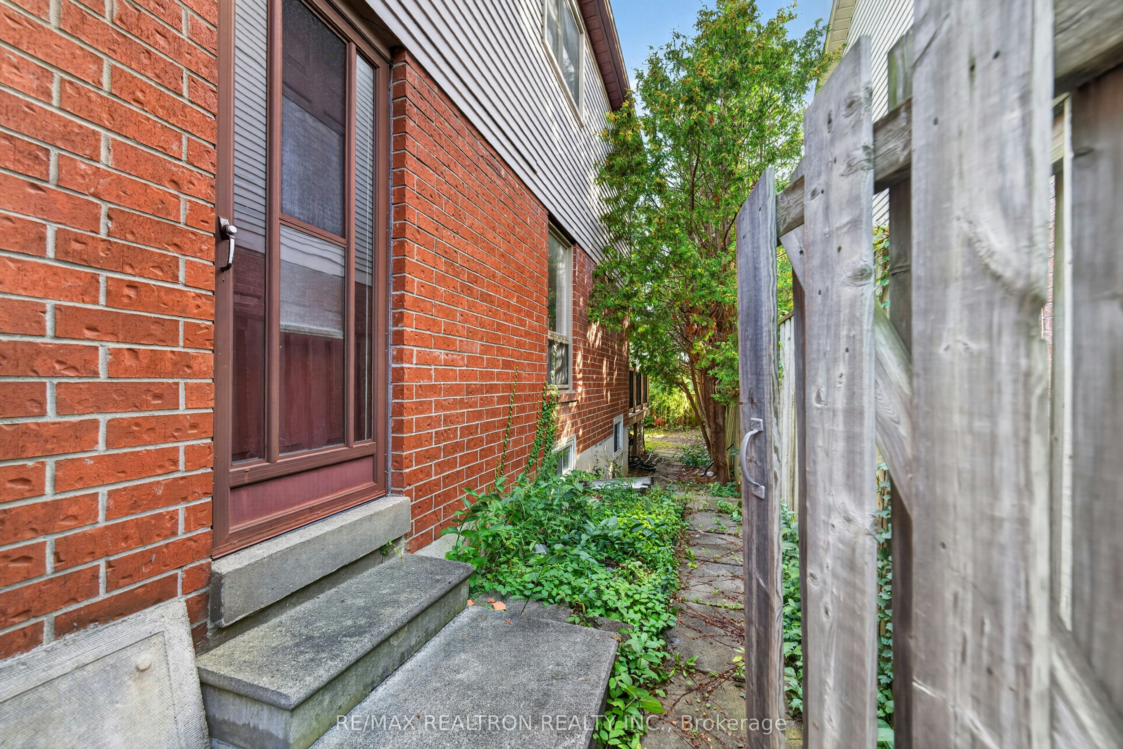 765 Stonepath Circle, Pickering, ON, L1V 3S9 - 42