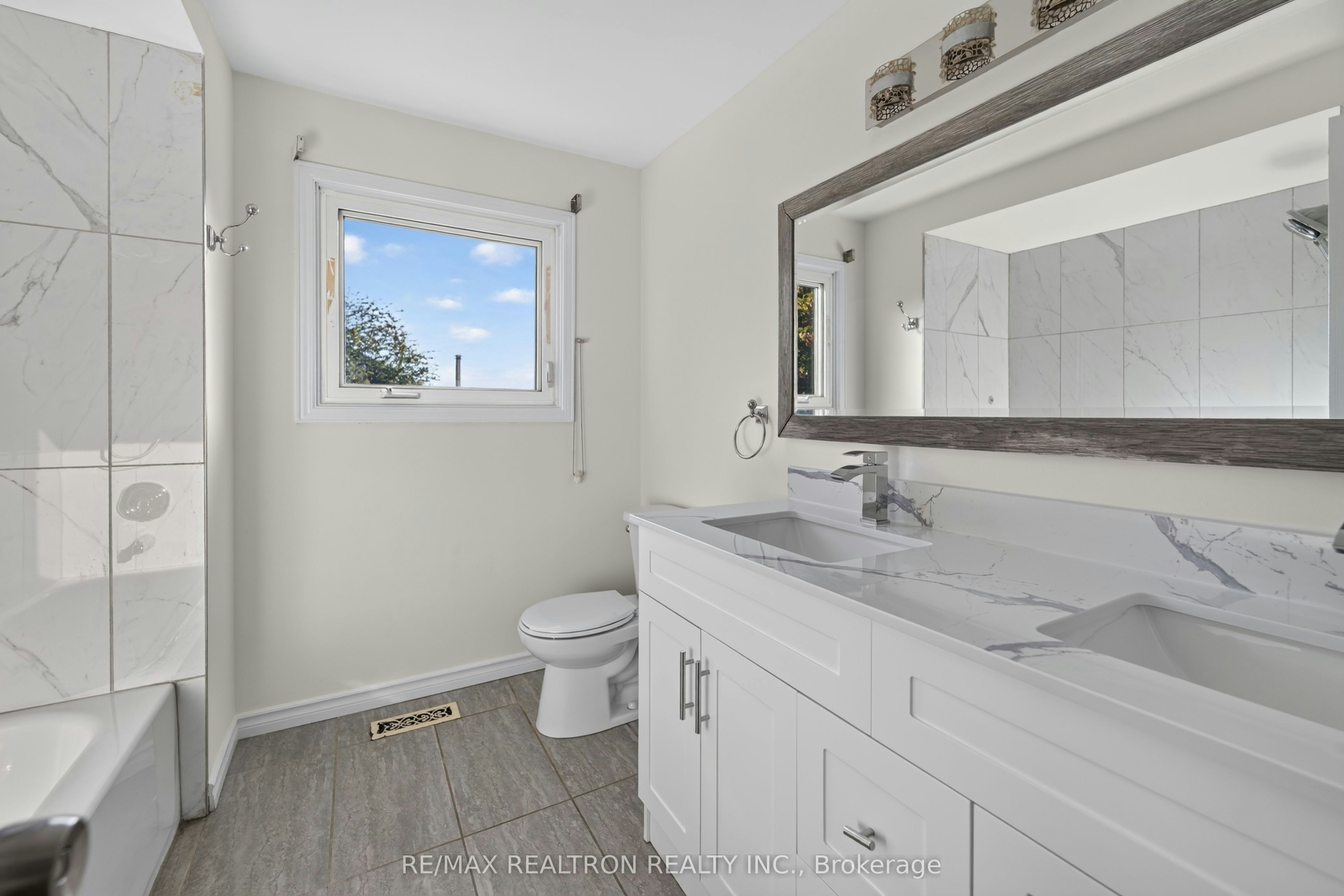 765 Stonepath Circle, Pickering, ON, L1V 3S9 - 27