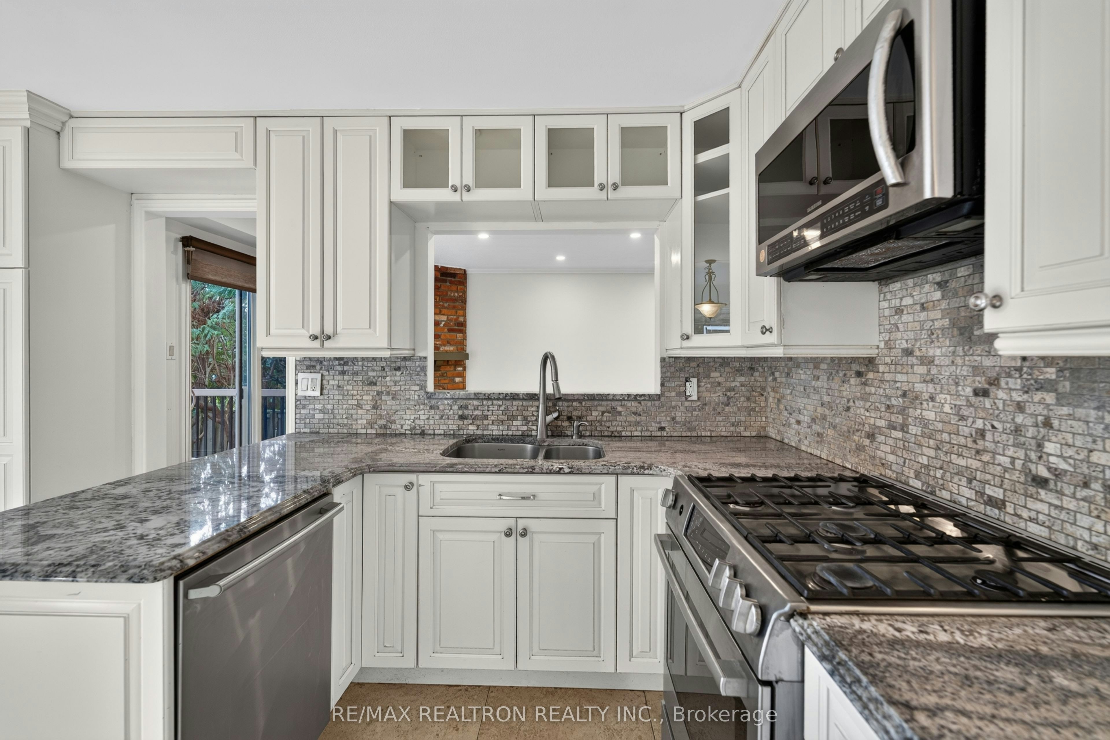 765 Stonepath Circle, Pickering, ON, L1V 3S9 - 14