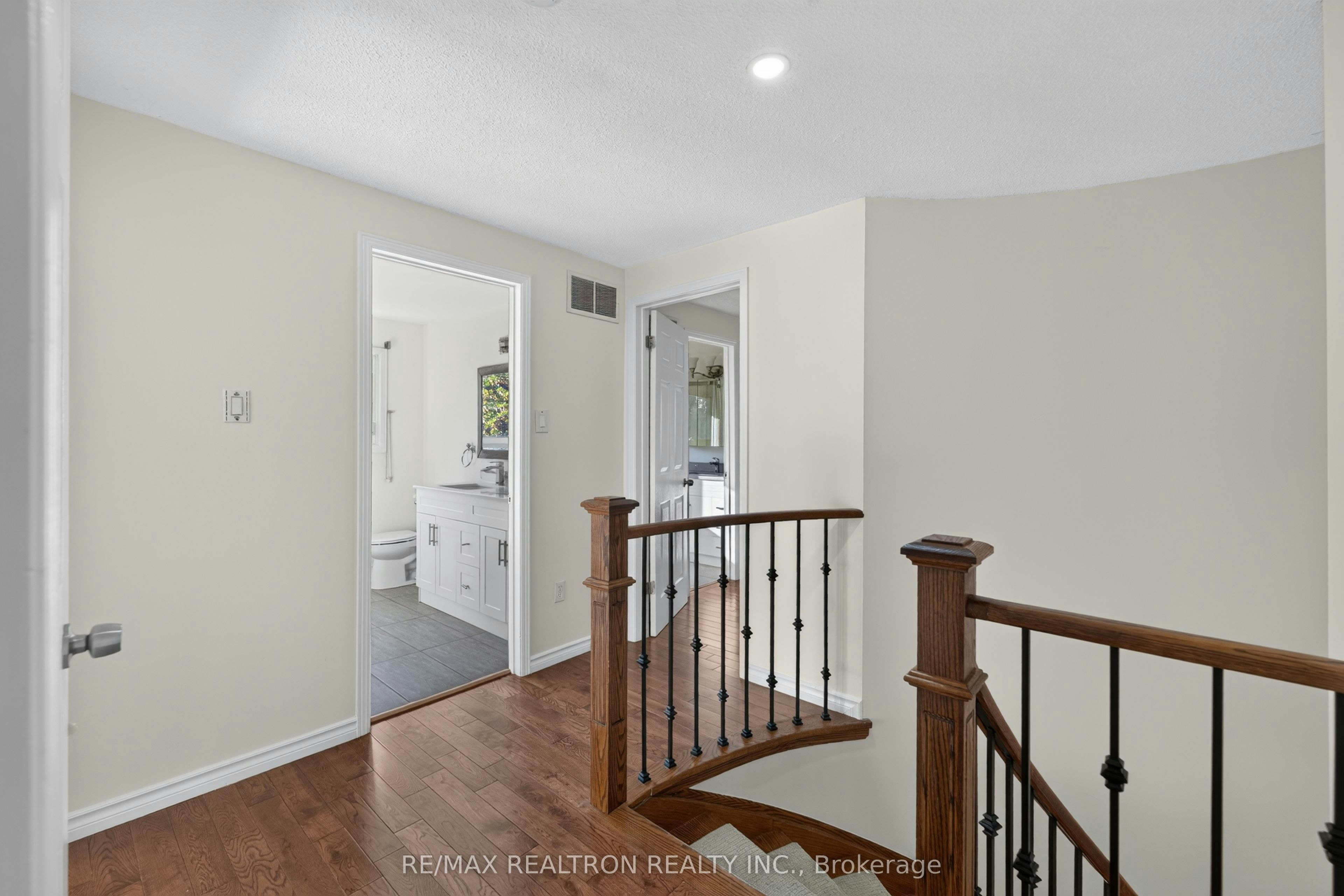 765 Stonepath Circle, Pickering, ON, L1V 3S9 - 24