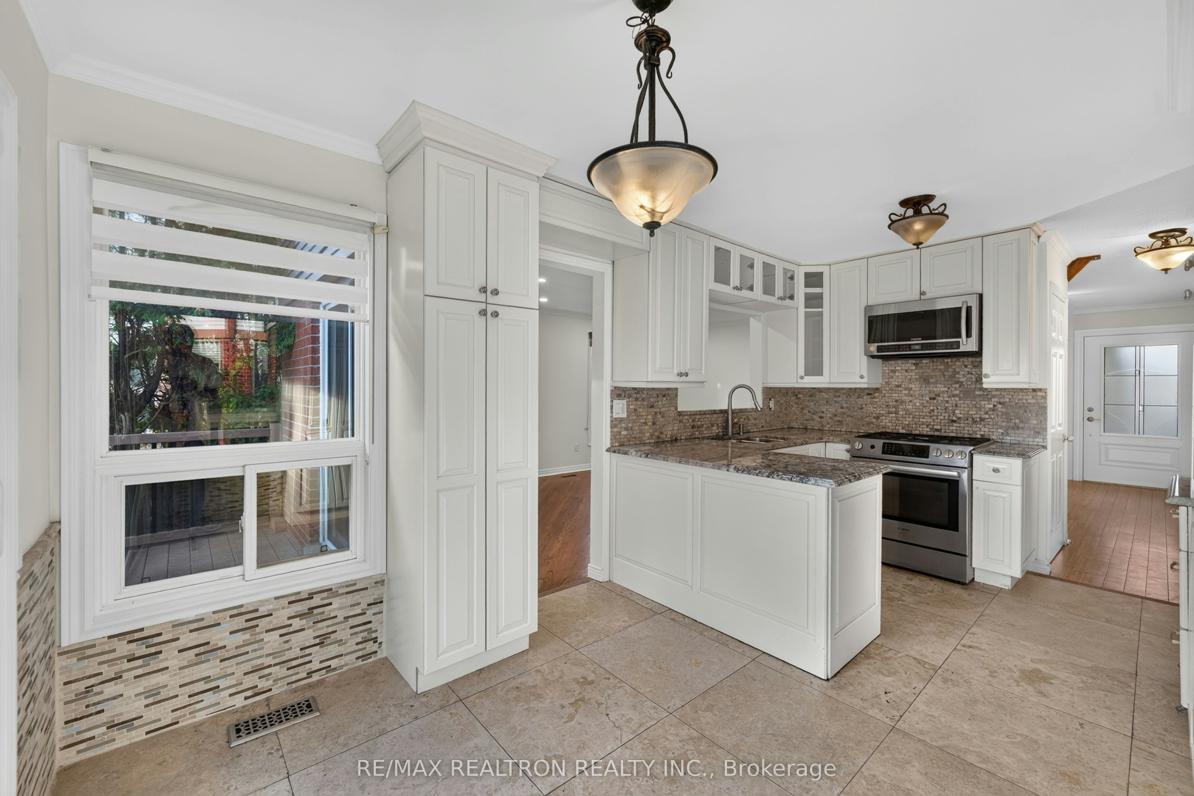 765 Stonepath Circle, Pickering, ON, L1V 3S9 - 12