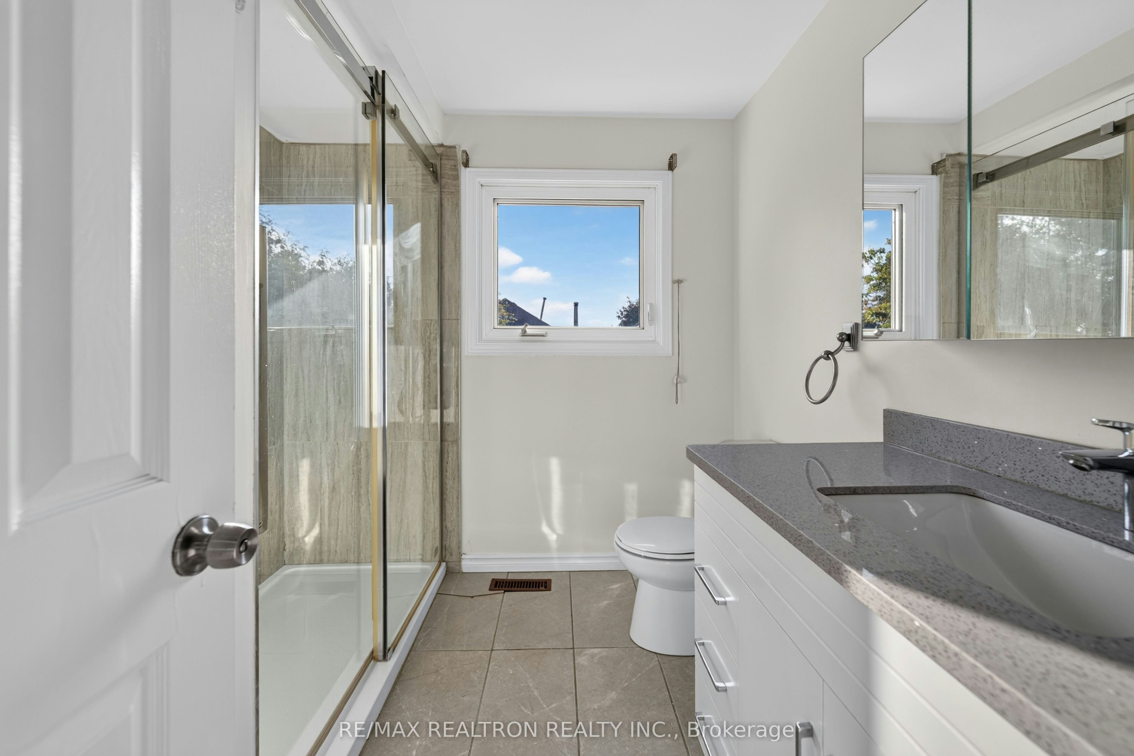 765 Stonepath Circle, Pickering, ON, L1V 3S9 - 34