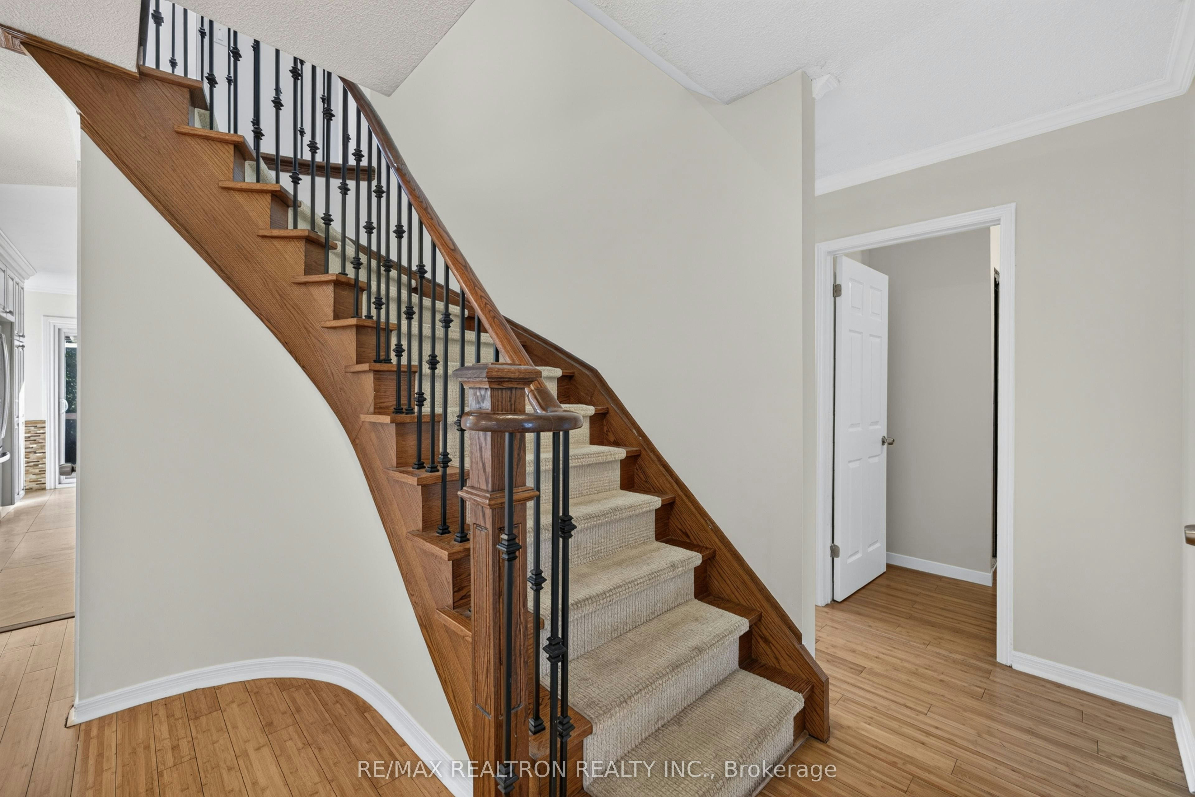765 Stonepath Circle, Pickering, ON, L1V 3S9 - 20
