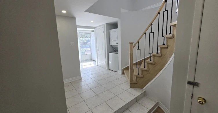 Main-58 Roughfield Crescent, Toronto, ON, M1S 4K4 - 2