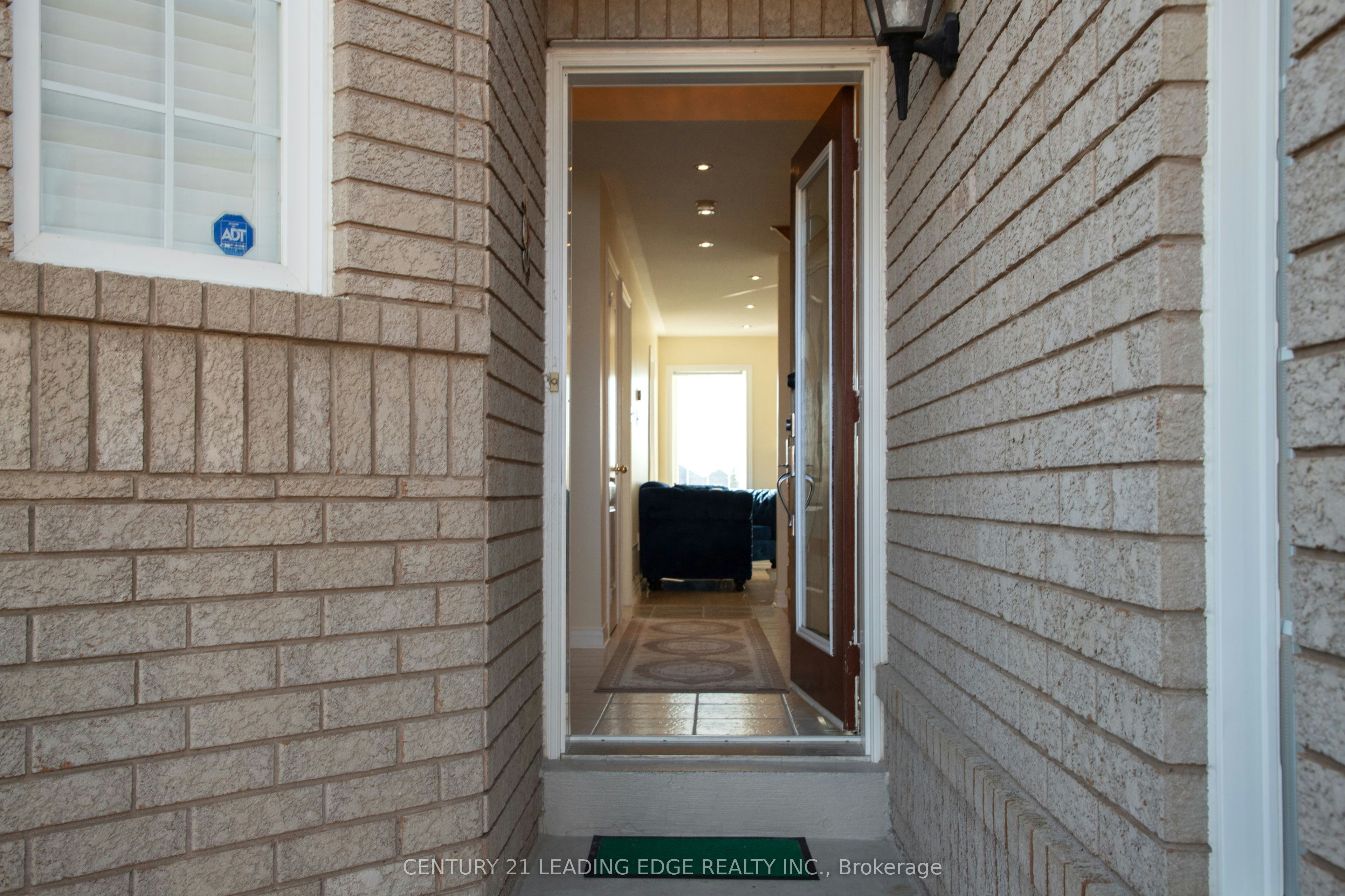 157 Dooley Crescent, Ajax, ON, L1T 4J6 - 5